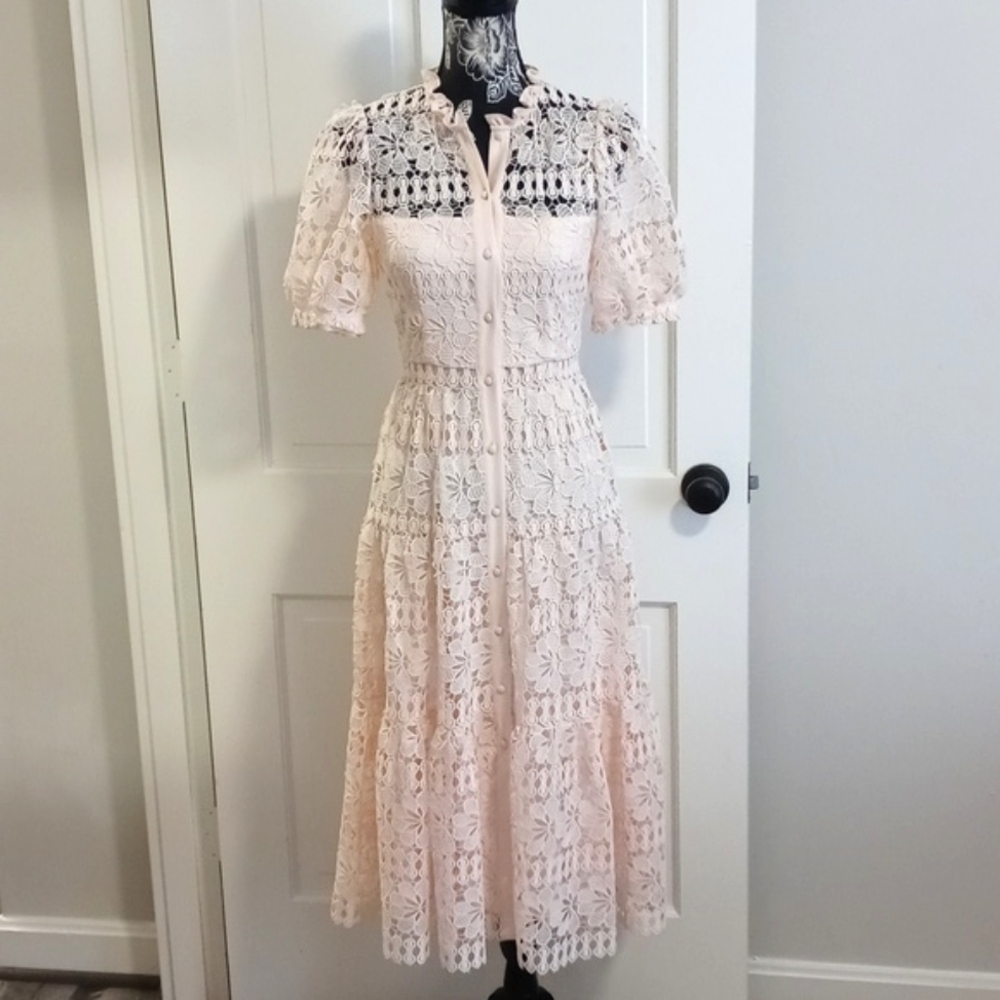 🆕️ 🍑Antonio Melani🍑 - Bruna Peachy Blossom Lace Button-Front Dress